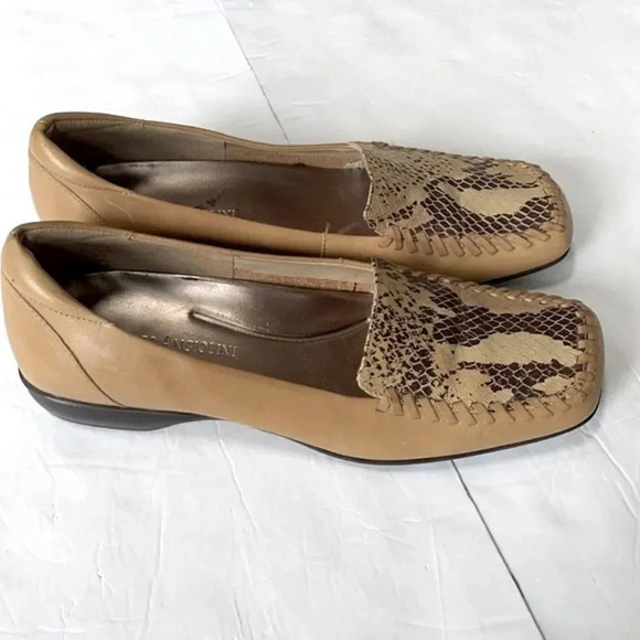Enzo Angiolini tan & brown square toe flats Leather upper Women’s size 6.5 - Picture 3 of 11